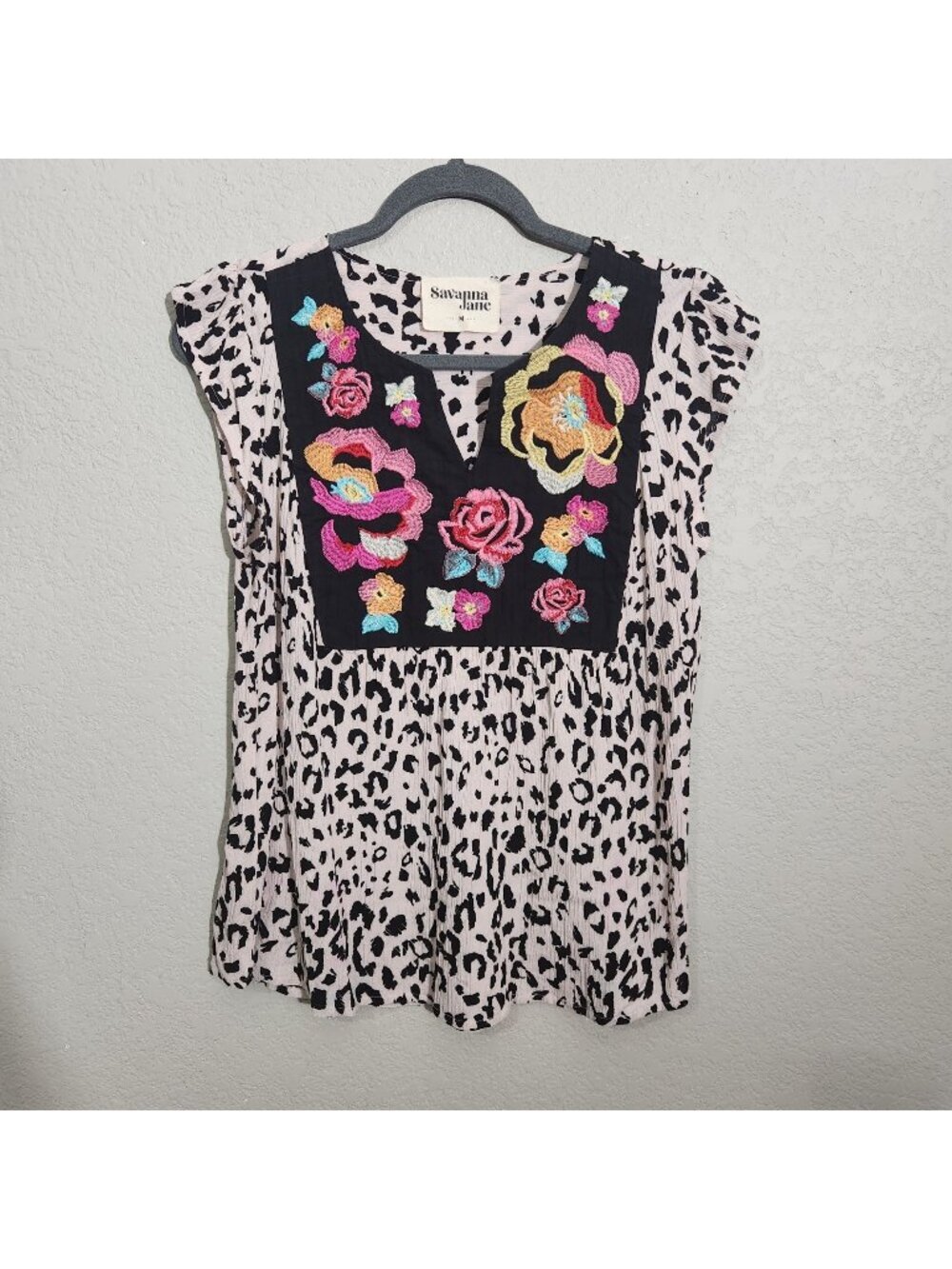 Savanna Jane Womens Embroidered Top Size M Black Multi Leopard Boho Style
